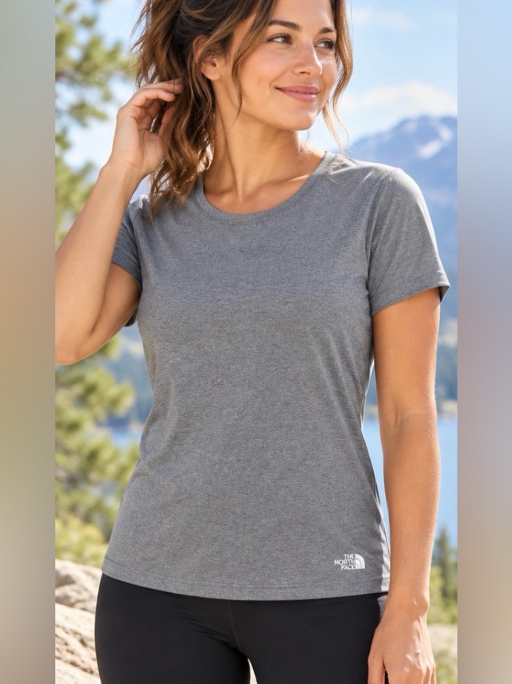 The North Face FlashDry Performance T-Shirt Grey Women’s Small | New Without Tag